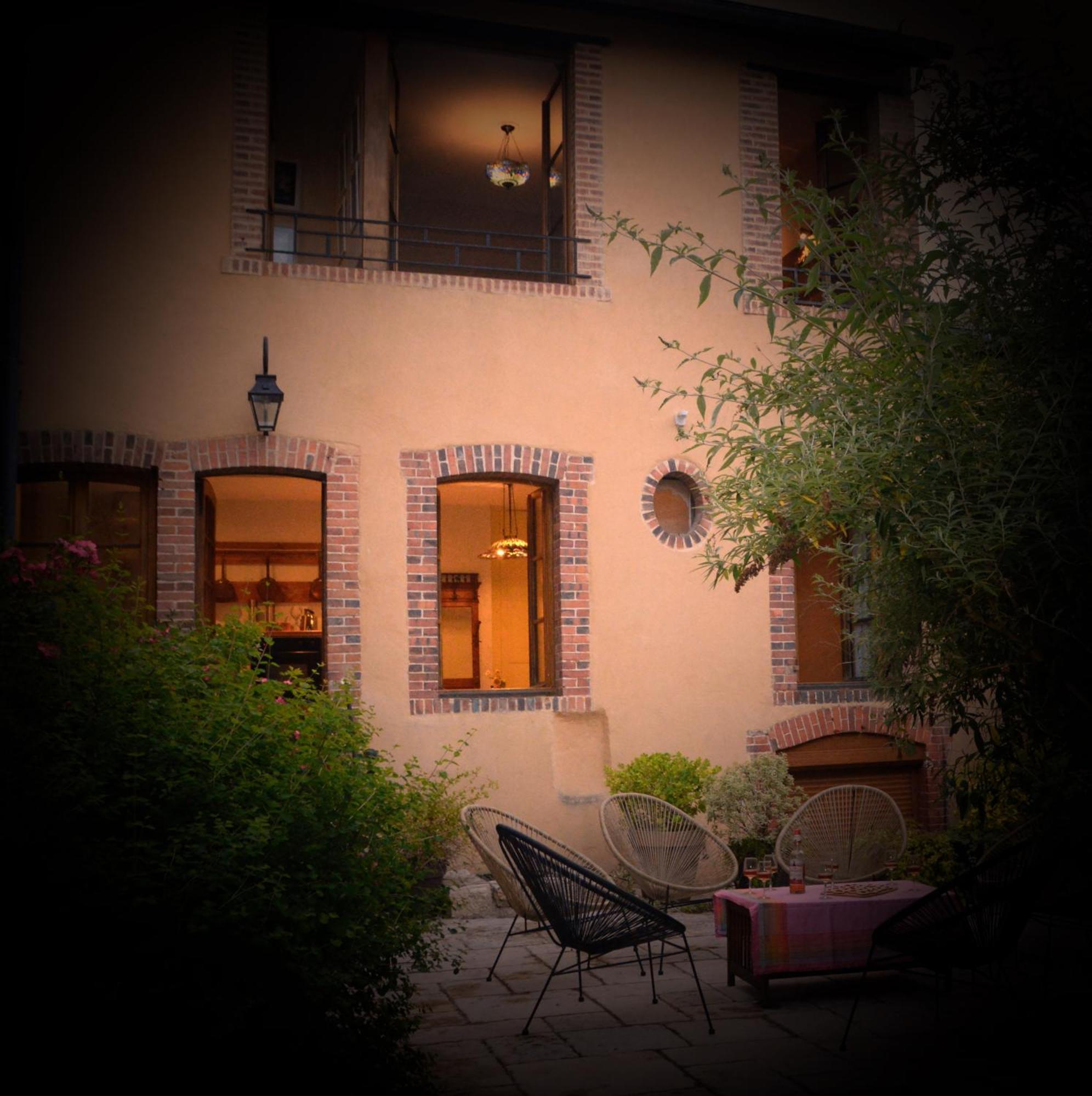 Gite De Charme En Sologne, Sejour En Famille, Jardin, Riviere, Jeux, Nature & Detente Aubigny-sur-Nere Exterior photo